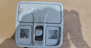 Lampka podsufitki oświetlnenie kabiny hyundai IX35 92820-2SXXX 1