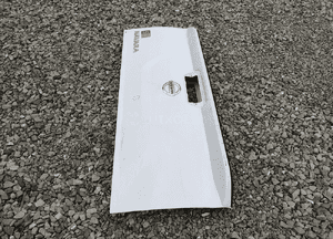 Klapa tył tylna burta nissan navara iv D23 NP300 2015-2022 5