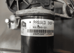 JEEP CHEROKEE LIBERTY KK 2.8 CRD SILNICZEK WYCIERACZKI PRZÓD ORYGINAŁ BDB 8