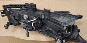 Mazda 6 GH lampa przod przednia  lewa EN 4