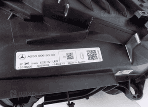 Mercedes GLC W253 - Lampa przednia L - 11009 8