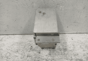 Mocowanie obudowa akumulatora audi A4 B9 8W0915172B lift 19- 2