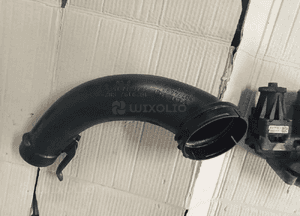 rura przewód powietrza volvo xc 60 2.0 2.4 d5 30774692 1