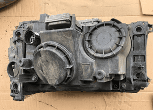 Lampa przednia prawa RHD anglik XBC501763 Range Rover Sport L320 2005-09 4