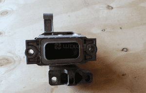 Poduszka silnika vw tiguan lift 5N0199262J 2013 3