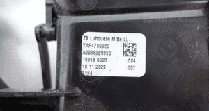 Kratki środkowego nawiewu mercedes eqc N293 19- A2938300900 7