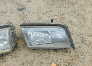 mercedes C  lampa prawa WYSYŁKA 1