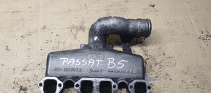 Kolektor ssący VW Passat B5 1.9 TDI 028129713K 4