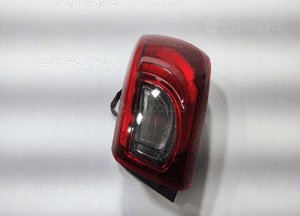 Lampa prawa tył tylna błotnika mazda CX-3 CX3 DB2R-51-150 2015-2018 3