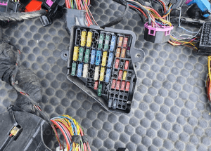 Wiazka Instalacja Wnetrza EUROPA AUDI A4 B6 Benzyna 3.0 ASN V6 Kombi Automat 7