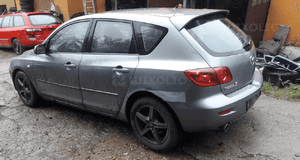 Mazda 3  BK 03-09 1.4 1.6 16V  1.6 citd Zacisk hamulcow przedni przód Jarzmo lewy prawy 5