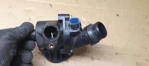 Obudowa termostatu króciec Audi A4 B6 1.6 4