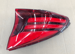 Lampa tył Toyota CHR C-HR lift 81550-F4130-00 2