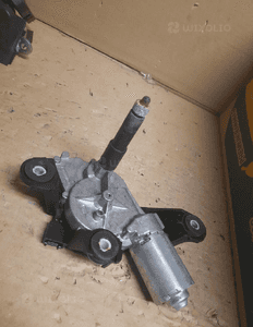 SILNICZEK TYLNEJ WYCIERACZKI MEGANE III 0390201847 3