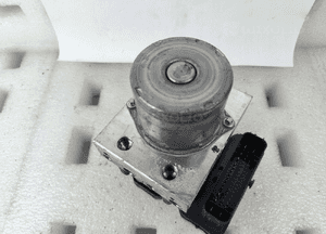 Audi A4 B9 A5 pompa hamulcowa 8W0907379BG 6