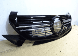ATRAPA,GRILL MERCEDES EQC W293 a293 AMG kamera ok 2