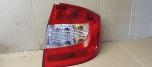 Lampa prawy tył tylna prawa Skoda Rapid 5JH945112 5JH945096 5