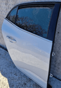 Drzwi prawy tyl tylne kpl renault megane iv 4 3