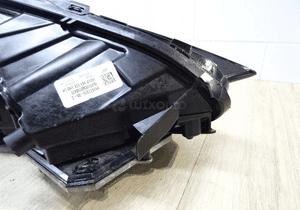 Tesla 3 lampa lewy przód full led 1077375-00-C 8