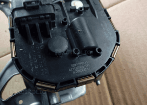 Peugeot 3008 5008 mechanizm silniczek wycieraczki przod przedni prawy lewy 2