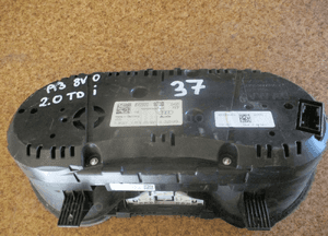 LICZNIK ZEGARY AUDI A3 8V 2.0 TDI 8V0920970B UK 3