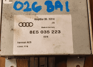 Wzmacniacz 8E5035223 Głosników Subwoofer Radio Antenowy Amplituner AUDI A4 B6 B7 sedan kombi 2