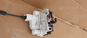 Zamek drzwi lewy przód przedni lewy Fiat 500 51827413 2