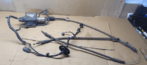 Mechanizm hamulca ręcznego elektryczny Citroen C5 III Opel Zafira 13386364 13389454 1