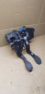 Pedały pedał hamulca sprzęgła Fiat Punto EVO 50508929 3