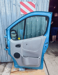 Drzwi prawy przód prawe przednie renault trafic ii opel vivaro a primastar 5