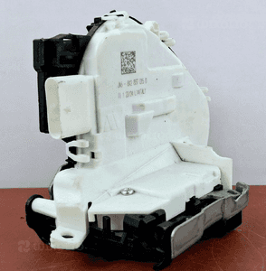 Audi Q5 Zamek drzwi Lewy Przód 8X2837015D 2