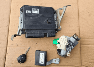 auris 1.6 sterownik kluczyk zestaw 89661-12c11 1