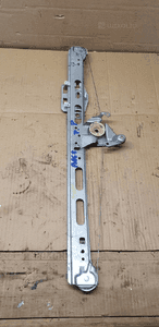 Mechanizm podnośnik szyby prawy przód Mercedes W168 1