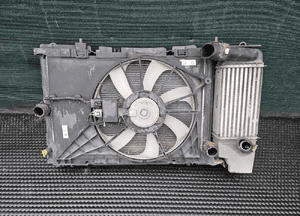 Chłodnica Wody Plynu Klimatyzacji Intercooler Wentylator 1.4 D4D Toyota Auris 1 I Lift 2011r 18