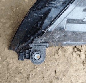 zderzak przód octavia 3 III lift reflektor prawy 9