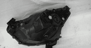 Nissan K13 lift lampa przednia prawa 2