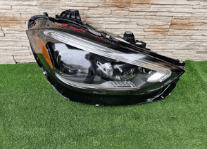 Lampa digital mercedes usa W206 A206 906 84 02 1