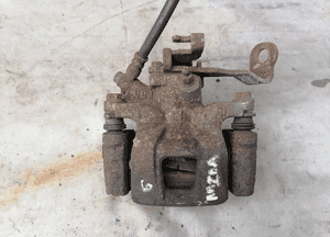 Zacisk prawy lewy tył Mazda 6 III GJ 3