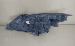 Lampa prawa reflektor prawy opel zafira c 12-16R 2
