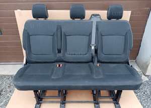 Fotel kanapa ławka tył tylna Renault Trafic III Vivaro B 14- Na sztuki!!! 1