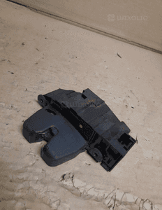Zamek klapy bagażnika Citroen Peugeot 9671153780 4