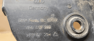 Ślizg zderzaka lewy przód przedni Audi A6 C6 4F0807227 6
