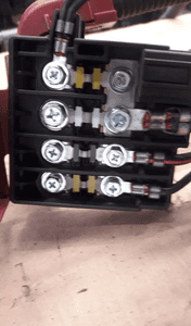 Toyota Yaris Verso skrzynka bezpiecznikow d4d 1