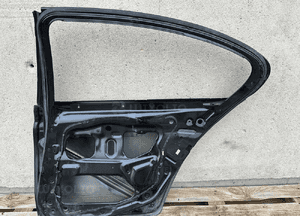 Drzwi tyl tylne prawe bmw 5 F10 sedan bardzo ladne org 5