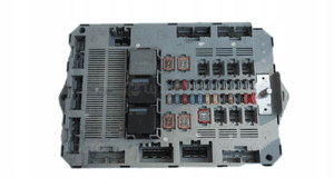 JAGUAR XF X250 2.7D SKRZYNKA MODUŁ BSI BEZPIECZNIK 8