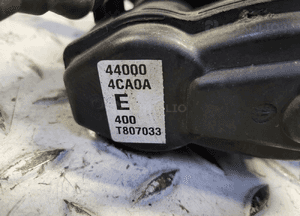 ZACISK HAMULCOWY prawy tył tylny Nissan X-Trail T32 13- 5
