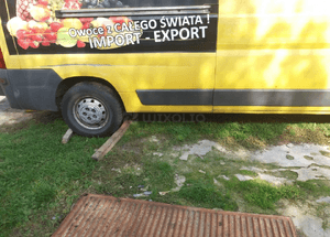 listwa prawa tył boxer 06-12