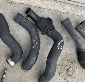 Mercedes GL ML 164 R 251 intercooler przewód przewody pompka obiegu 5