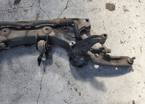 SANKI BELKA WÓZEK KOŁYSKA SILNIKA WAHACZE Ford B-Max BMax 1,0 EcoBoost 3