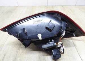 Ford fiesta MK8 lampa prawa tylna led H1BB13404BJ 9